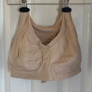 New Athleta sport bra beige Sz 36c